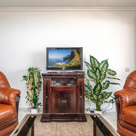 Sea And Sunset View Apartment In Funchal Eksteriør billede